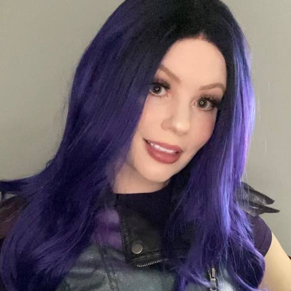 Meet your Posher, Amanda - Picture 1 of 1